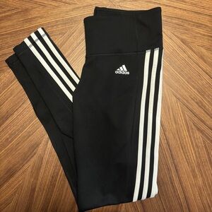 Adidas size M classic black leggings.